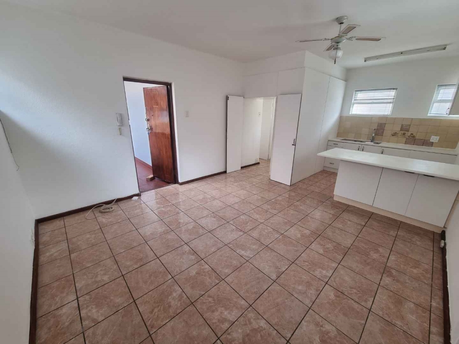 To Let 0 Bedroom Property for Rent in Sea Point Western Cape